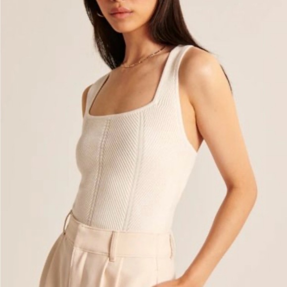 Abercrombie & Fitch Knit Cream Beige Ribbed Cross Back Tank Top - Picture 3 of 3